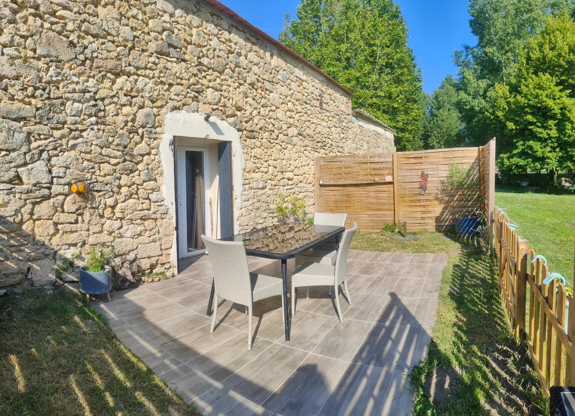 Landhaus La Hulotte De Labarthe Mazeres (Gironde)